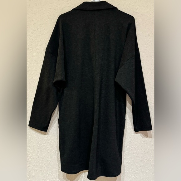 NWOT CAbi Women’s Ponte Knit Lisbon Topper Oversized Jacket Style Coat Size M - Picture 9 of 15